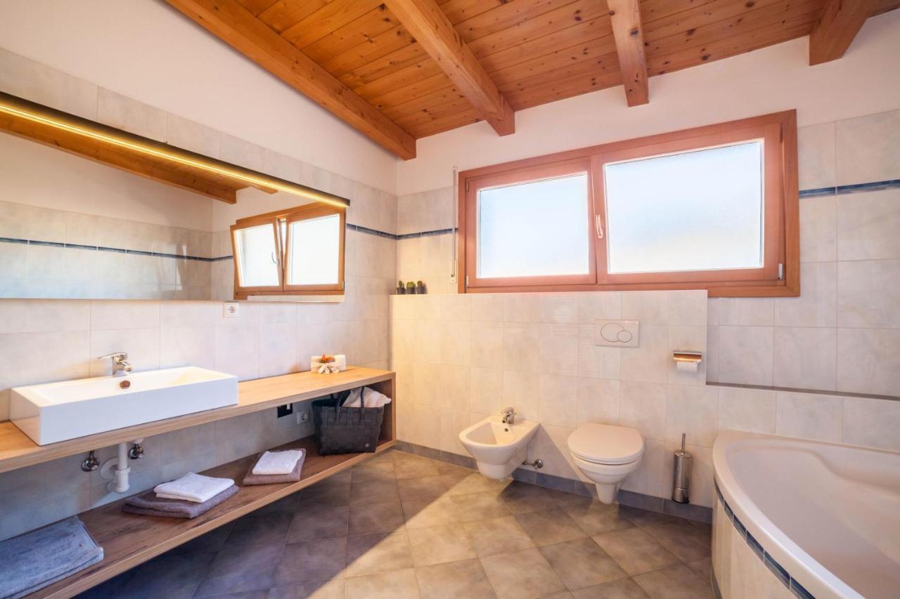 Oberegghof Ferienwohnung Hahnenkamm Ріф'яно Екстер'єр фото